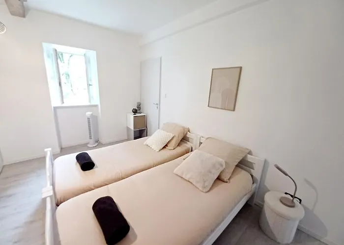 Lejlighed Garrevaques, Le Wendy, Calme Et Charme A La Campagne *